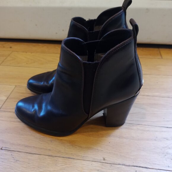 Michael Kors Dark Brown Boots - Picture 1 of 9